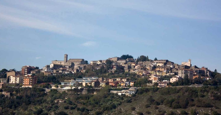 FERENTINO - BASTA VIOLENZA E DEGRADO