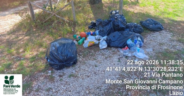 MONTE - RIFIUTI ABBANDONATI OVUNQUE