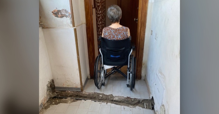 CASSINO - DISABILE PRIGIONIERA DENTRO CASA
