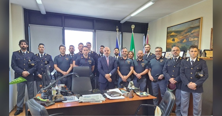 QUESTURA - ARRIVANO DICIASSETTE POLIZIOTTI