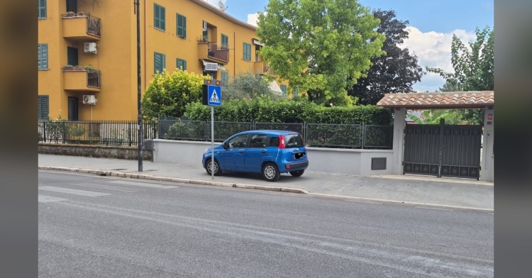 ISOLA LIRI - UN PARCHEGGIO FANTASIOSO