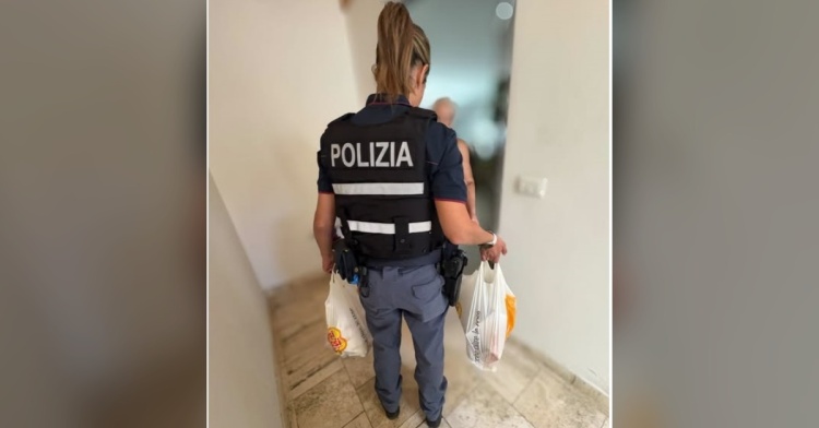 SOLIDARIETA' - SOCCORSA DONNA SOLA E AFFAMATA