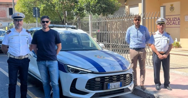 SORA - NUOVA VETTURA PER LA POLIZIA LOCALE