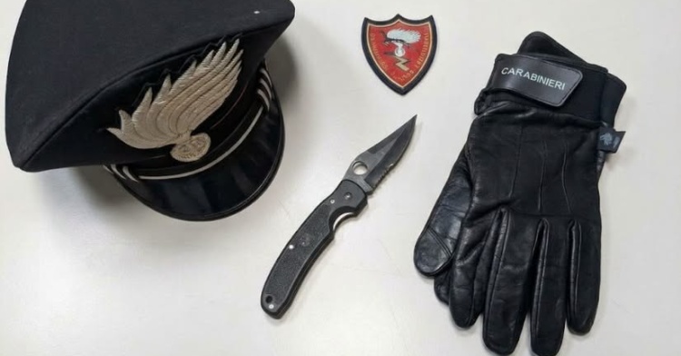 IL FATTO - BECCATO CON UN COLTELLO A SERRAMANICO